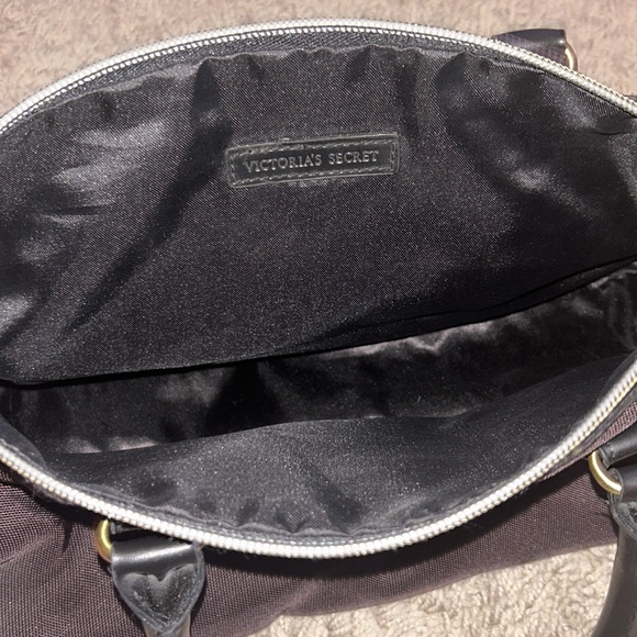 victorias secrets hand bag - Picture 4 of 4